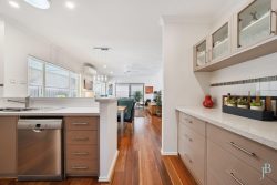 10 Leece Pl, Booragoon WA 6154, Australia