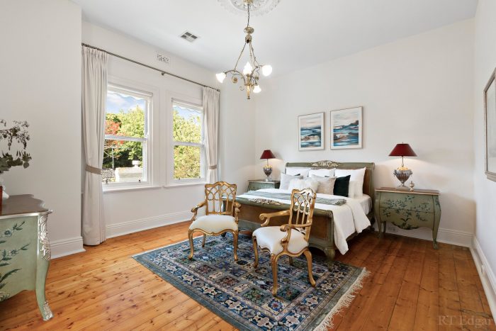 7 Victoria Ave, Canterbury VIC 3126, Australia