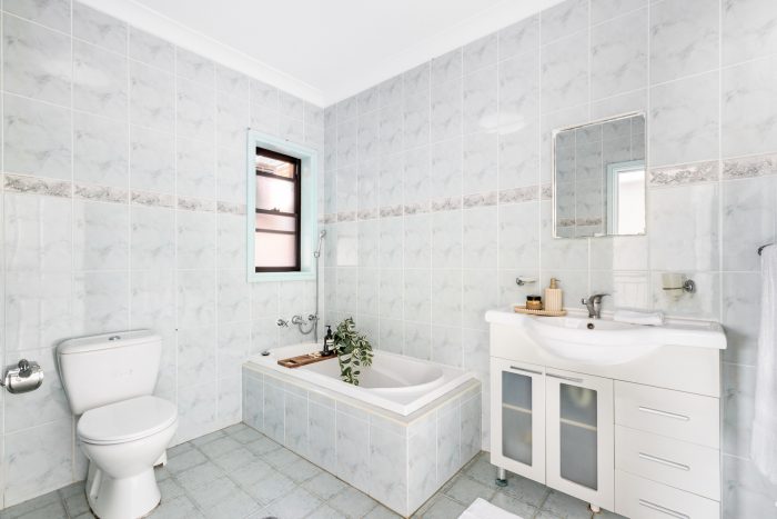 8 William St, Marrickville NSW 2204, Australia