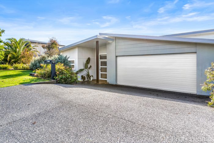 48 Wirrana Cct, Forster NSW 2428, Australia