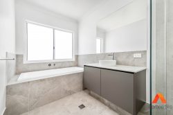 31A Beckwith St, Ormiston QLD 4160, Australia