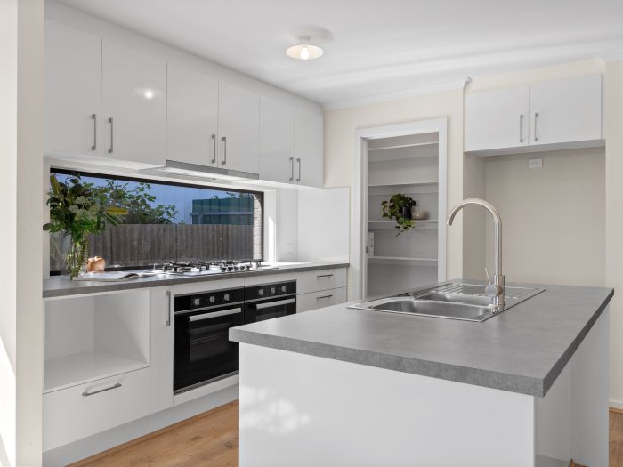 5A Prince Charles St, Morphett Vale SA 5162, Australia