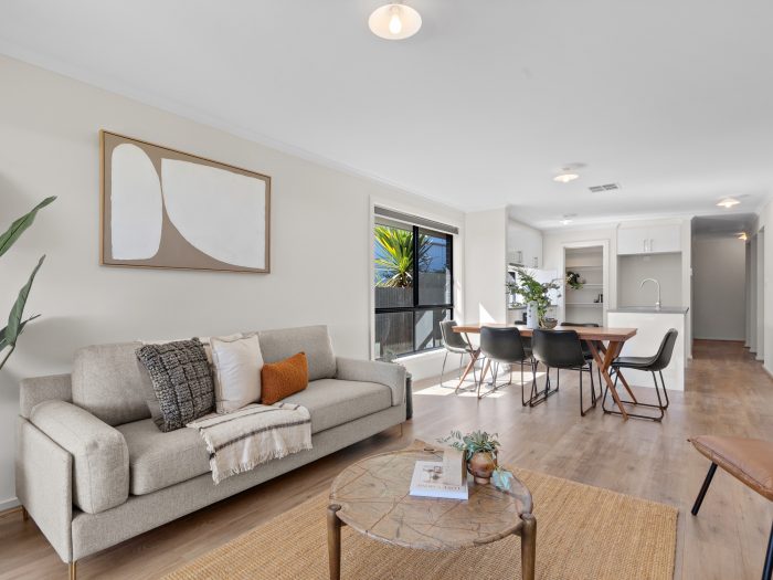 5A Prince Charles St, Morphett Vale SA 5162, Australia