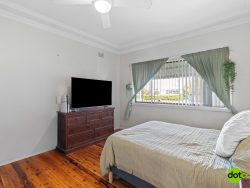 26 Alice Parade, Toukley NSW 2263, Australia