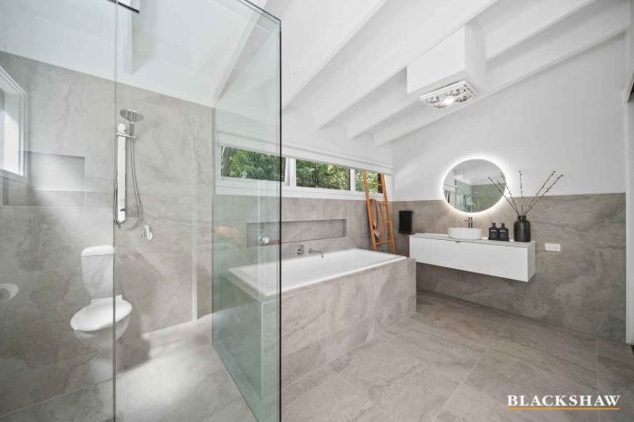 42 Appel Cres, Fadden ACT 2904, Australia
