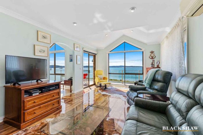 Unit 2/374 Beach Rd, Batehaven NSW 2536, Australia