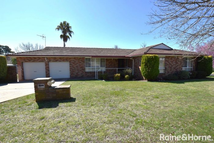 1 Provincial Pl, Orange NSW 2800, Australia