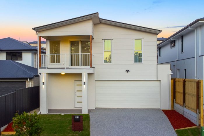 109 Belvedere Dr, Spring Mountain QLD 4300, Australia