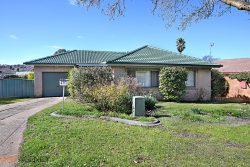 41 Boronia Cres, Marcoola QLD 4564, Australia