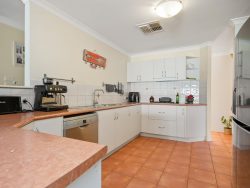 2 Boundary St, South Kalgoorlie WA 6430, Australia