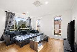 68 Branson St, Dunlop ACT 2615, Australia