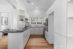 7 Broad St, West Footscray VIC 3012, Australia