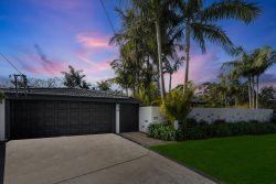 4 Carlow Cres, Killarney Heights NSW 2087, Australia