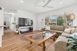 72 Carpenter St, Umina Beach NSW 2257, Australia
