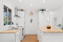 72 Carpenter St, Umina Beach NSW 2257, Australia