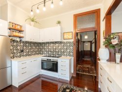 77 Cathcart St, Girards Hill NSW 2480, Australia