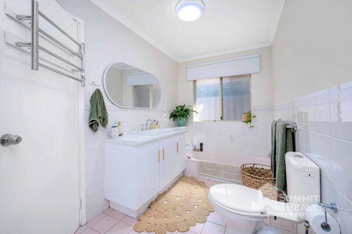 Unit 8/95 Clarke St, South Bunbury WA 6230, Australia