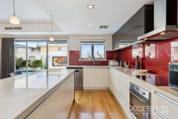 11 Seabird Bend, Jindalee WA 6036, Australia