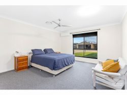 16 Ingram Dr, Gracemere QLD 4702, Australia