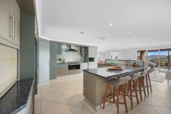 11 Constance Rd, Jerrabomberra NSW 2619, Australia