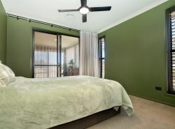 26 Daintree Cres, Meringandan West QLD 4352, Australia