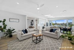 5 David Ave, Batehaven NSW 2536, Australia