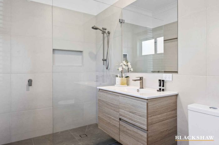 5 David Ave, Batehaven NSW 2536, Australia