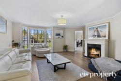 52 Delta Ave, Taroona TAS 7053, Australia