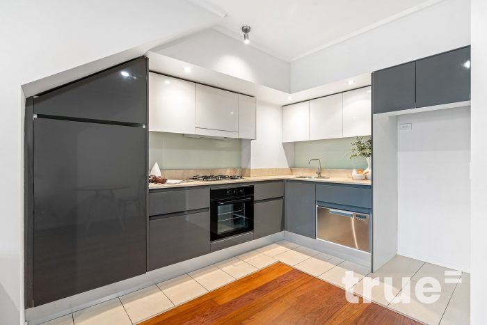 Unit E 304/2-6 Mandible St, Alexandria NSW 2015, Australia