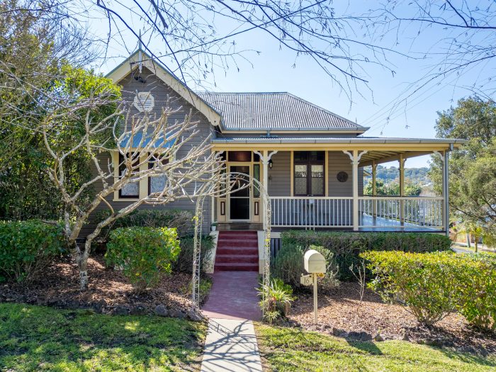 16 Elton St, Girards Hill NSW 2480, Australia