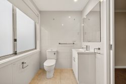 13 Fimister Cct, Kambah ACT 2902, Australia