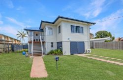 4 Stevenson St, South Mackay QLD 4740, Australia