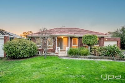 17 Gundaroo Square, Werribee VIC 3030, Australia