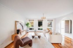 17 Gundaroo Square, Werribee VIC 3030, Australia