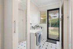 Unit 4/69 Park St, Como WA 6152, Australia