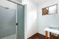 42 Hillcrest Ave, Scarness QLD 4655, Australia