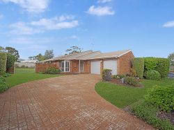 10 Donald Ct, Warrnambool VIC 3280, Australia