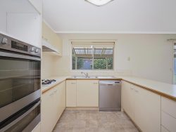 10 Donald Ct, Warrnambool VIC 3280, Australia