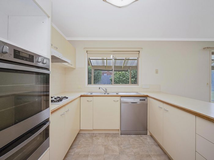 10 Donald Ct, Warrnambool VIC 3280, Australia