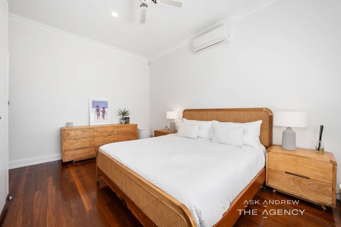 70A Holman St, Alfred Cove WA 6154, Australia