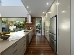 16 Lang St, Bulimba QLD 4171, Australia