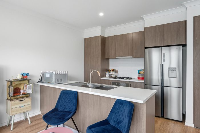 24 Hyacinth Cres, Christie Downs SA 5164, Australia