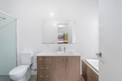 24 Hyacinth Cres, Christie Downs SA 5164, Australia