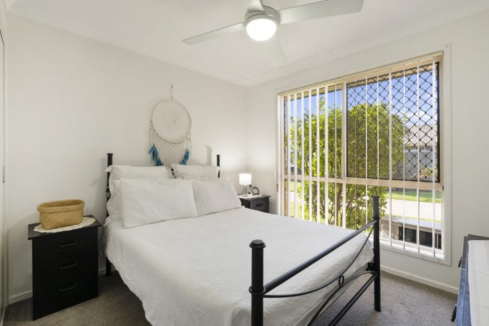 Unit 1/84 Honeymyrtle Dr, Banora Point NSW 2486, Australia