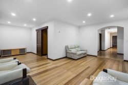 114 Joan St, Sunshine West VIC 3020, Australia