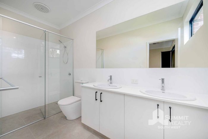 19 King Rd, East Bunbury WA 6230, Australia