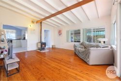 6 Lee Ave, Quirindi NSW 2343, Australia