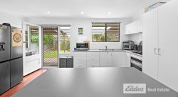 37 Leonora St, Yakamia WA 6330, Australia