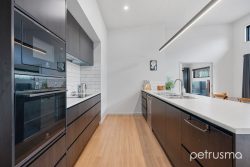 8 Lewis Ct, Lewisham TAS 7173, Australia