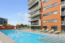 Unit 183/3 Homelea Ct, Rivervale WA 6103, Australia